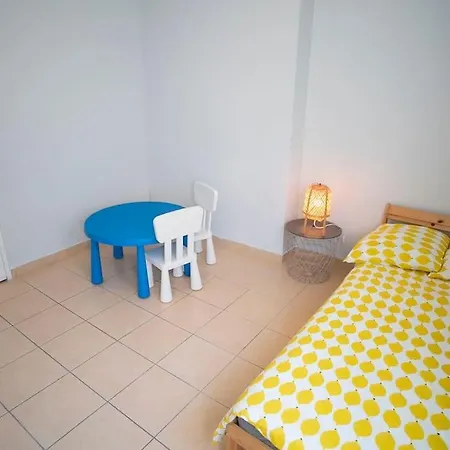 Superb T4 Souplex In Giens Appartement